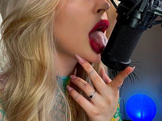 Эротический видеочат NaughtyHamster