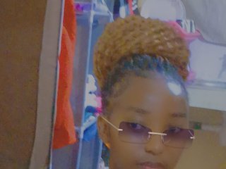 Эротический видеочат Flirty_cole