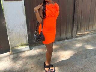 Эротический видеочат Naughtylittleprincess