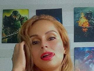 Эротический видеочат naughtytitis