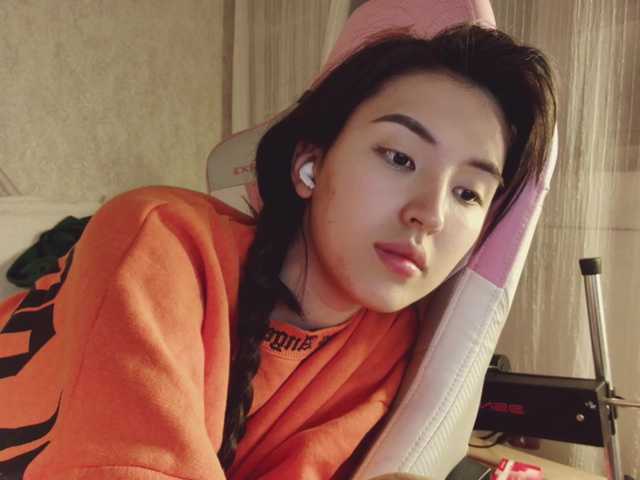 Скриншоты трансляции NayeonObi