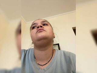 Эротический видеочат Neisi