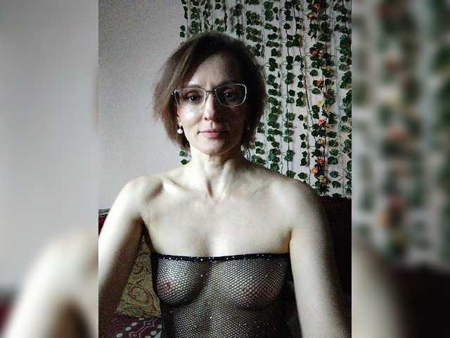 Скриншоты трансляции SweetMilfa