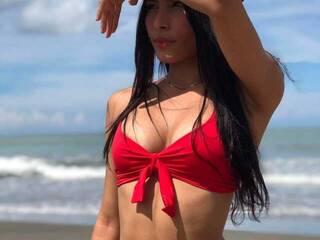 Эротический видеочат NiaSioux