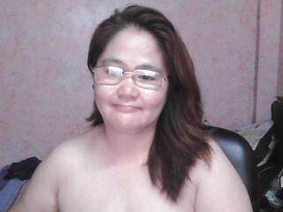 Эротический видеочат NICEtitspinay