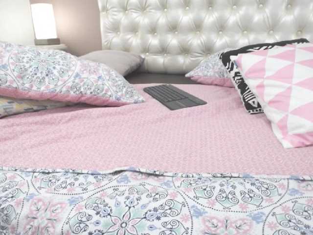 Скриншоты трансляции Nicoleex