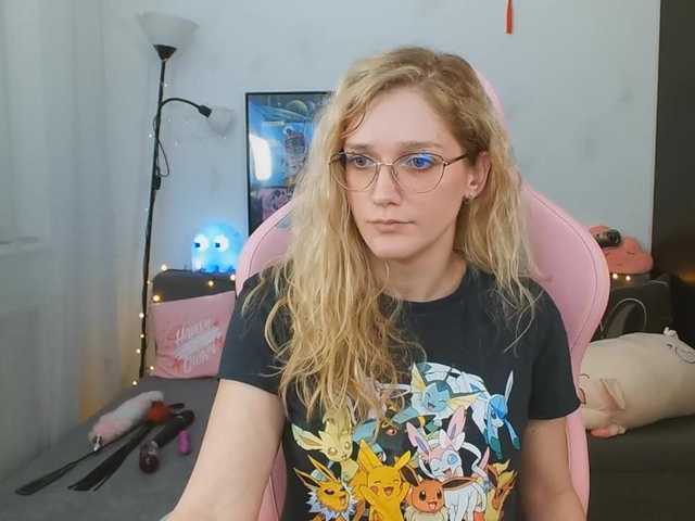 Скриншоты трансляции NicolMoon