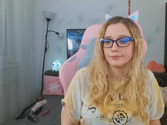 Скриншоты трансляции NicolMoon