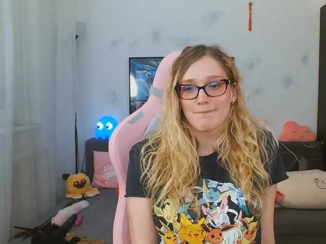 Скриншоты трансляции NicolMoon