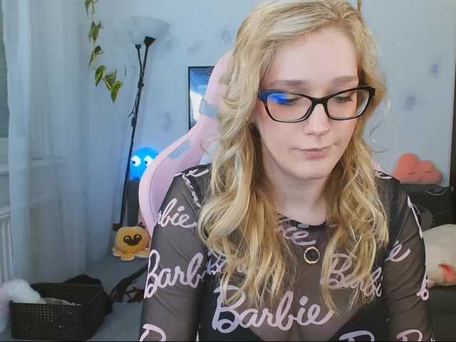 Скриншоты трансляции NicolMoon