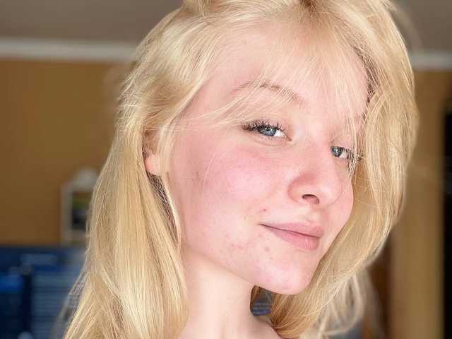 Фотография профиля Lil_Charm
