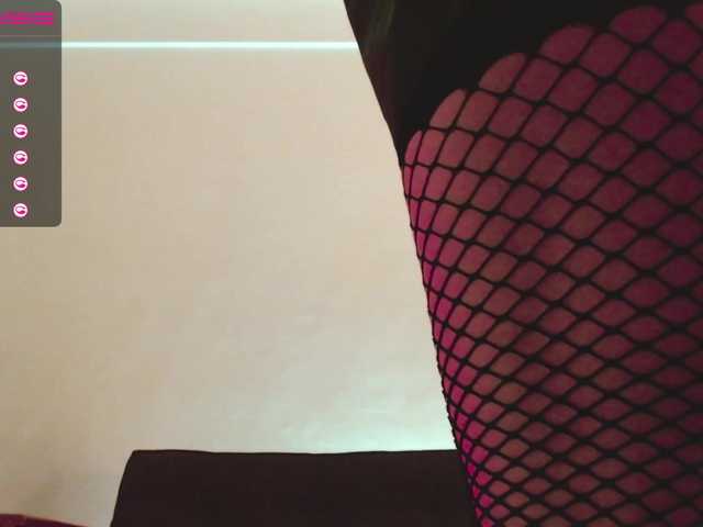 Скриншоты трансляции NinaSantos