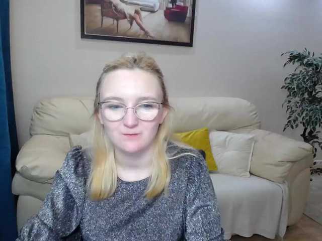 Скриншоты трансляции NinaWendy