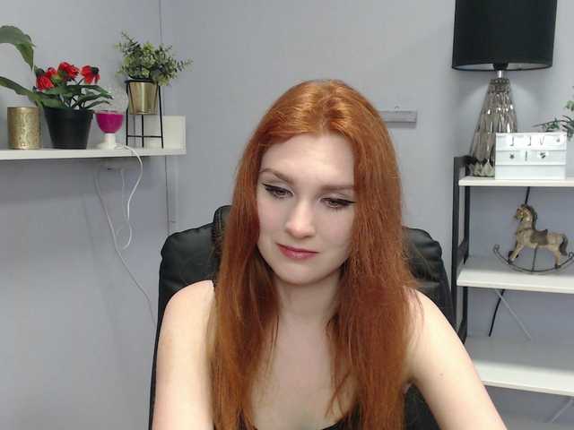 Скриншоты трансляции Noemi-Love