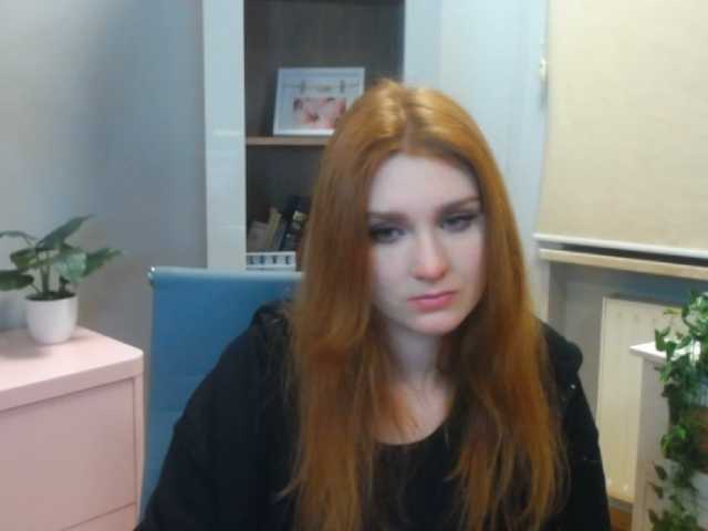 Скриншоты трансляции Noemi-Love