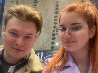 Эротический видеочат NudeFox