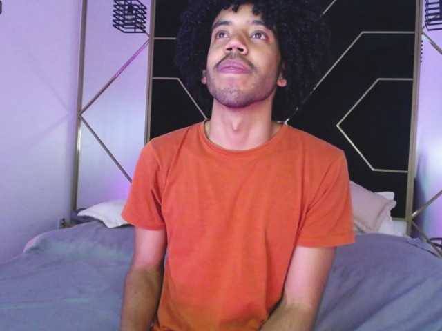 Скриншоты трансляции OddCouple