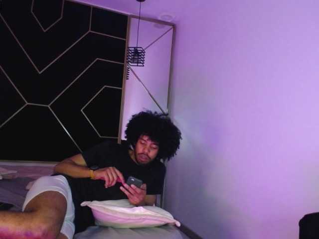 Скриншоты трансляции OddCouple