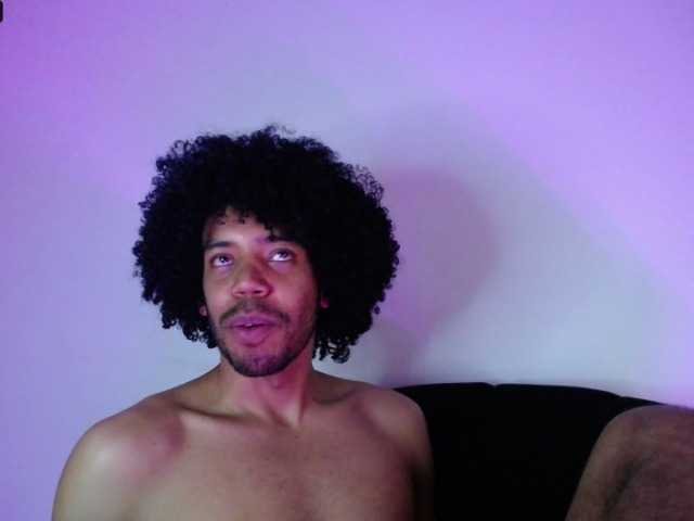 Скриншоты трансляции OddCouple