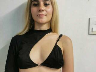 Эротический видеочат OliviaBlonde