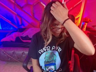 Эротический видеочат OliviaFox