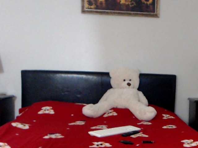 Скриншоты трансляции Oliviareyd