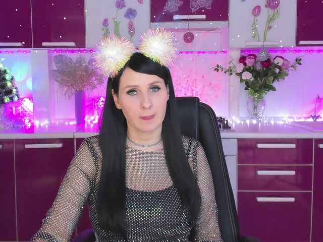 Скриншоты трансляции Olivija2020