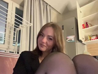 Эротический видеочат OlivkaVif