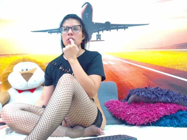 Скриншоты трансляции pamelamonroe