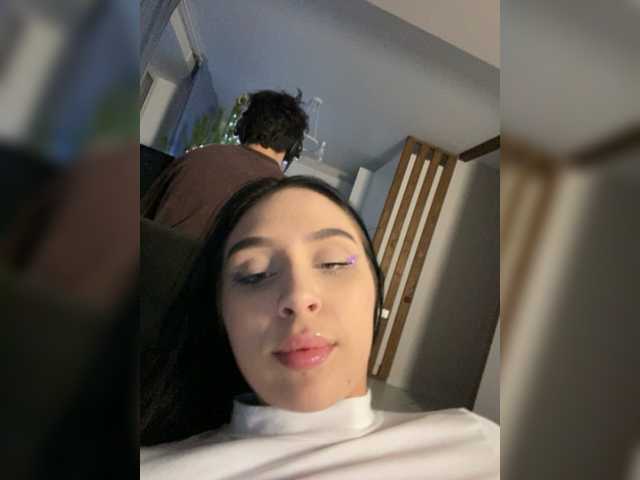 Скриншоты трансляции PARTYNEXTNEXT