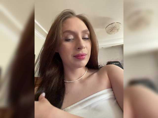 Скриншоты трансляции PARTYNEXTNEXT