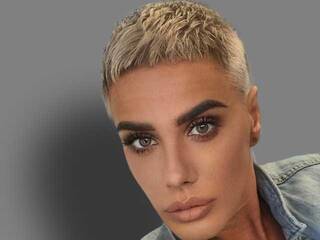 Эротический видеочат Pauline7