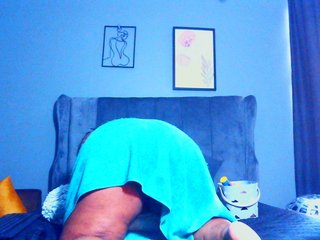 Эротический видеочат PearBlu38