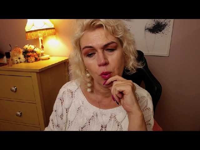 Скриншоты трансляции pearlmiranda