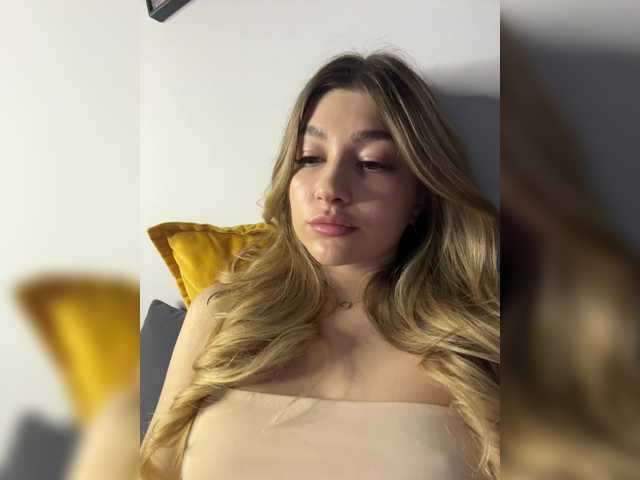 Скриншоты трансляции Pekkaboo