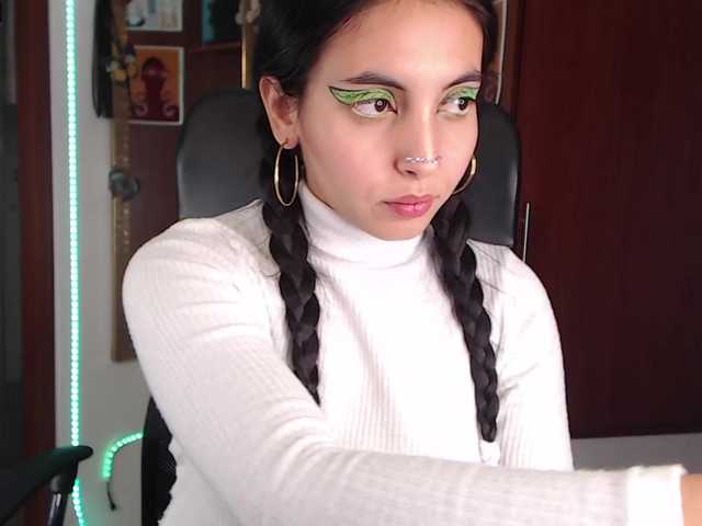 Фотографии PepperLara #makeup #sexy #colombian #latina #latingirl #bdsm #bigass #prettyface #culogrande #coño #pussy #lovense