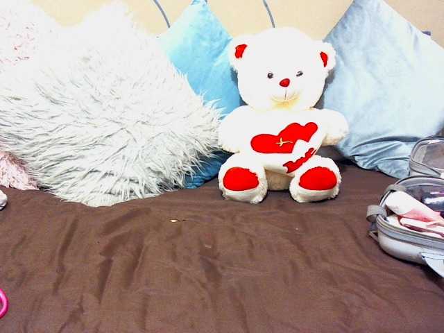 Скриншоты трансляции Petiteebony