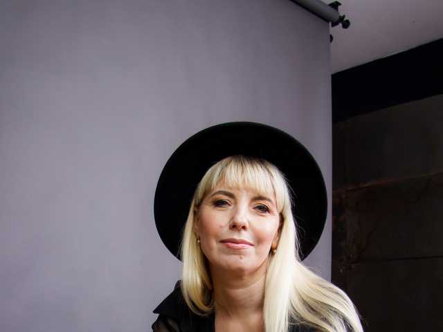 Фотография профиля PetiteHelena