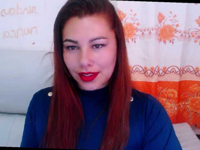 welcome to my room
show cum 300 tokens...