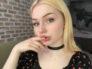 Эротический видеочат PickBlondy