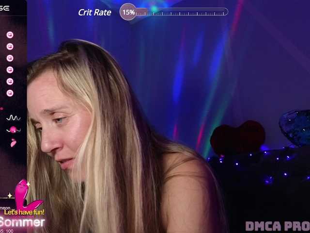 Скриншоты трансляции Pinklipsskye69