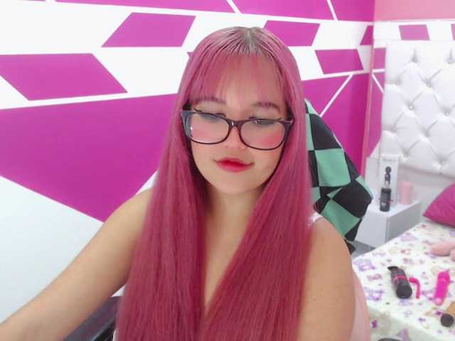 Скриншоты трансляции pinkqueenn