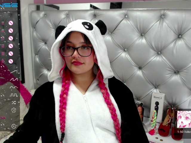 Скриншоты трансляции pinkqueenn