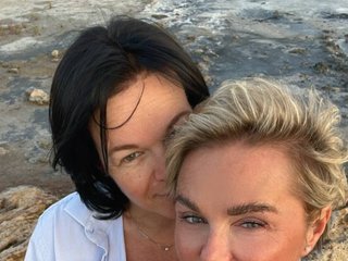 Эротический видеочат PleasureWeCouple