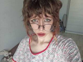 Эротический видеочат Plushyy