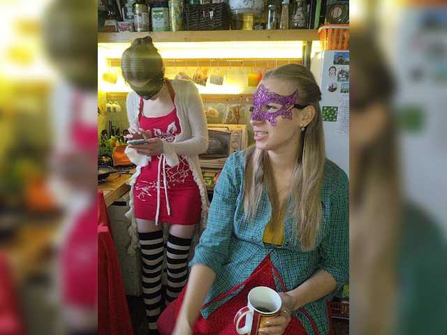 Скриншоты трансляции Po-prikolu