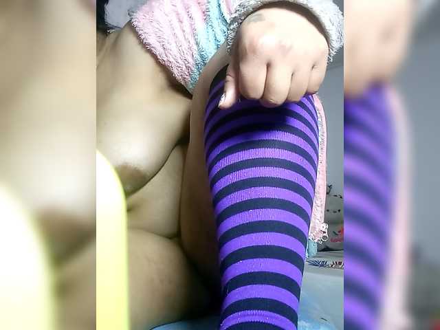 Скриншоты трансляции KATYGONZALEZ