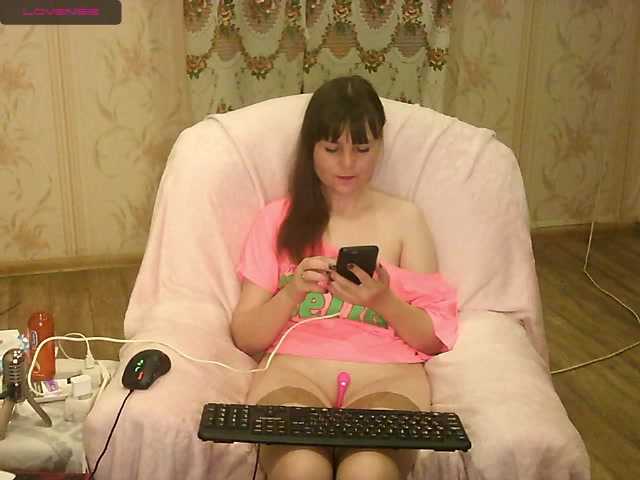 Скриншоты трансляции _Tanyusha_