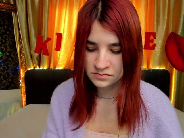 Скриншоты трансляции Polly-Love