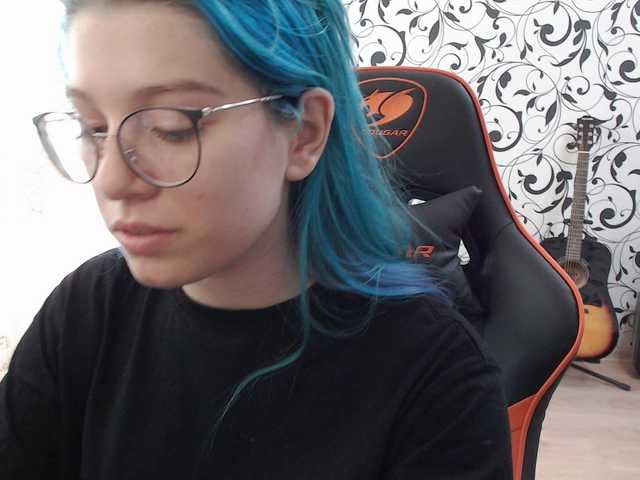 Скриншоты трансляции Pompy-bompy